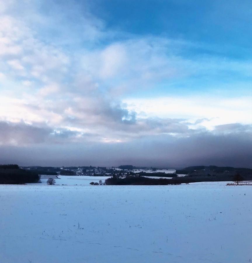 Gite Le Cerf Pantin Saint-Hubert Exteriér fotografie